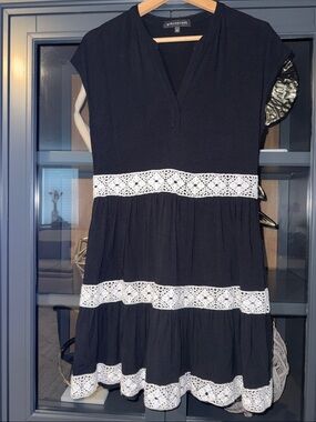 GibsonLook Black Mini Dress with White Crochet Bands